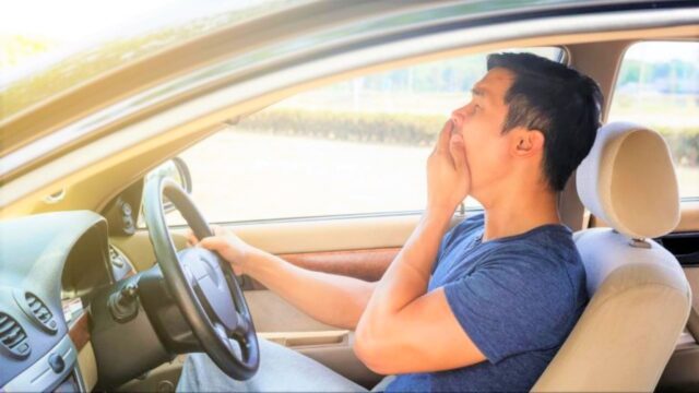 tips to avoid falling asleep while driving