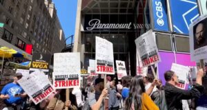 Hollywood Writers Strike Over, Deal Reached with Studios Hollywood Writers Strike Over