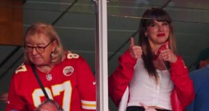 Football Frenzy: Taylor Swift Cheers for the Chiefs Alongside Travis Kelce’s Mother Taylor Swift and Travis kelce