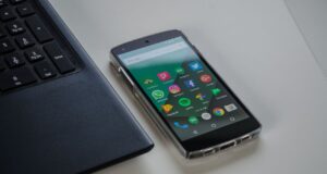 Android Phone Overheating: 8 Reasons and Fixes android overheating