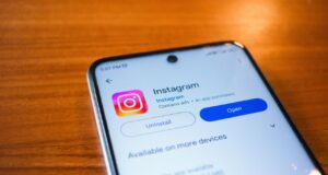 Instagram Keeps Crashing: 8 Reasons and Fixes instagram crashing